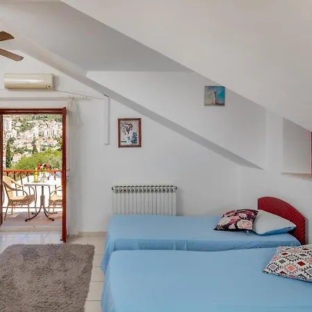 Apartment Valjalo *